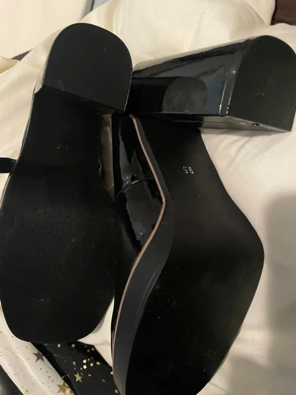 Steve Madden Black Patent Mary Jane Heels with Buckle - Picture 3 of 4